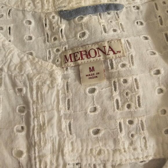 Merona Keyhole Lace Blouse Sz M - Picture 4 of 5